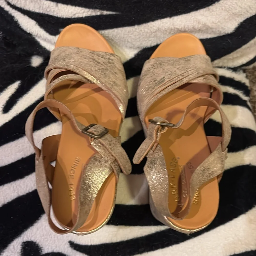Kork-Ease Metallic Gold Platform Sandals